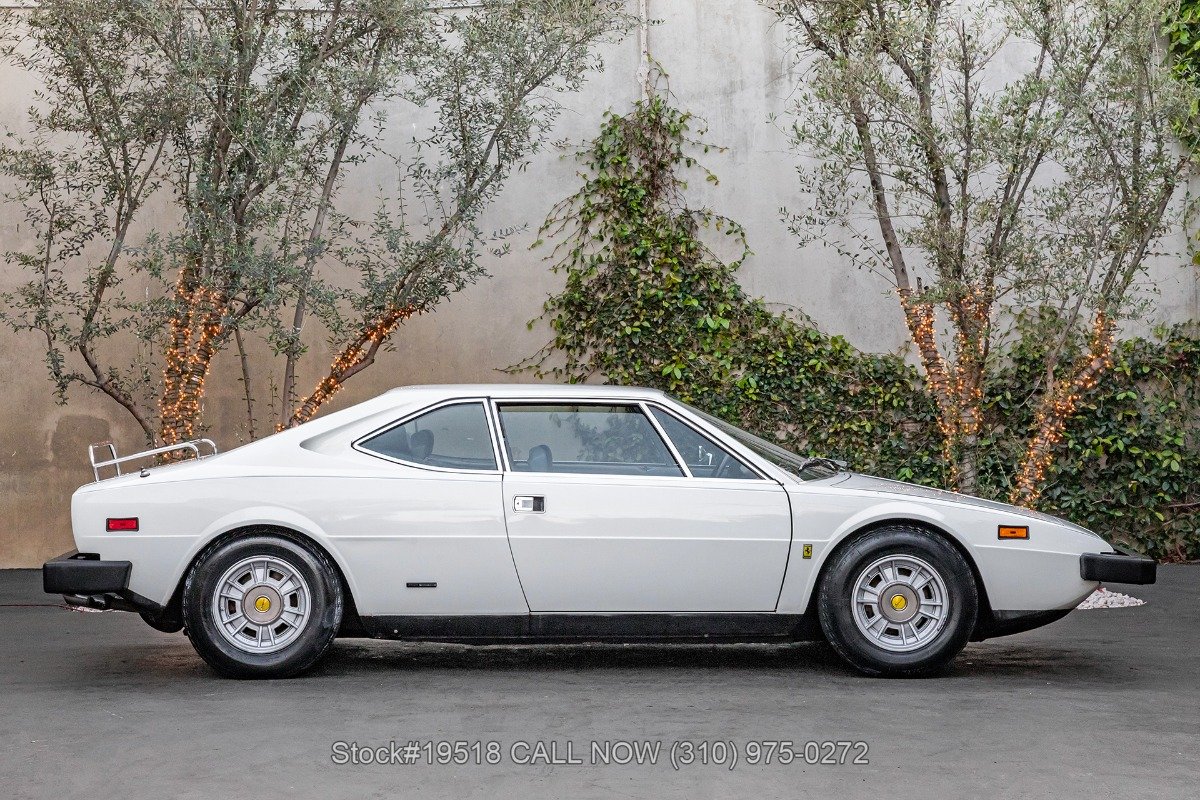 1975 Ferrari 308 - GT4, foto 4