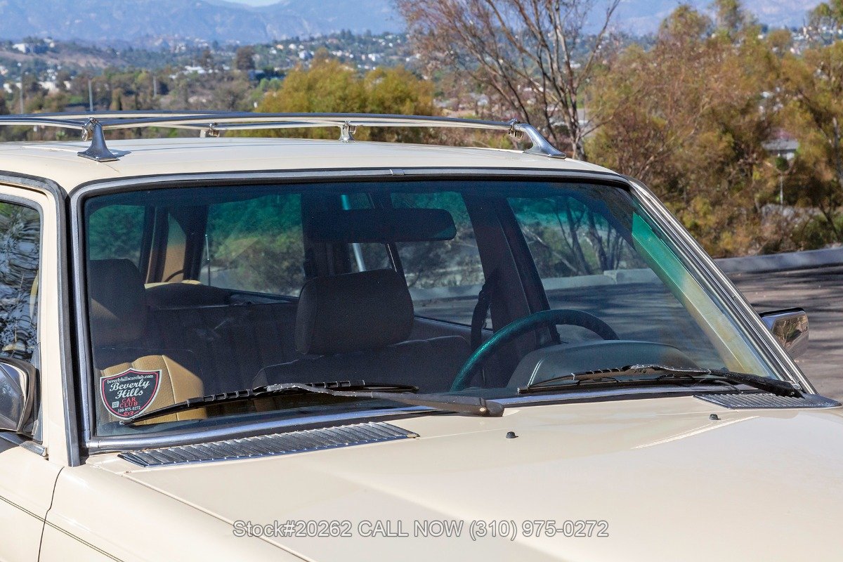 1982 Mercedes-Benz E-Class - Turbodiesel Station Wagon, foto 9