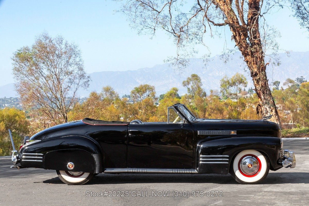 1941 Cadillac Series 62 - Deluxe Convertible Coupe, foto 4