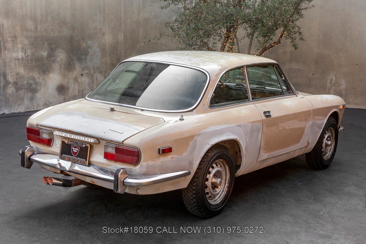 1974 Alfa Romeo GTV, foto 5