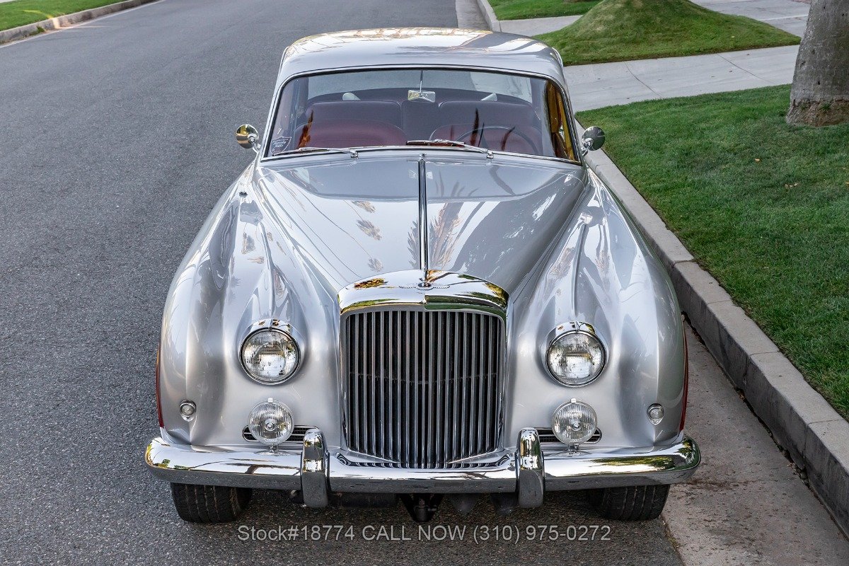 1960 Bentley S2 - Saloon Left-Hand-Drive by James Young, foto 2