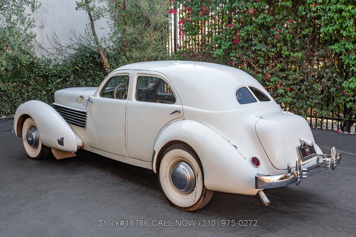 1937 Cord 812 - Beverly Sedan, foto 7
