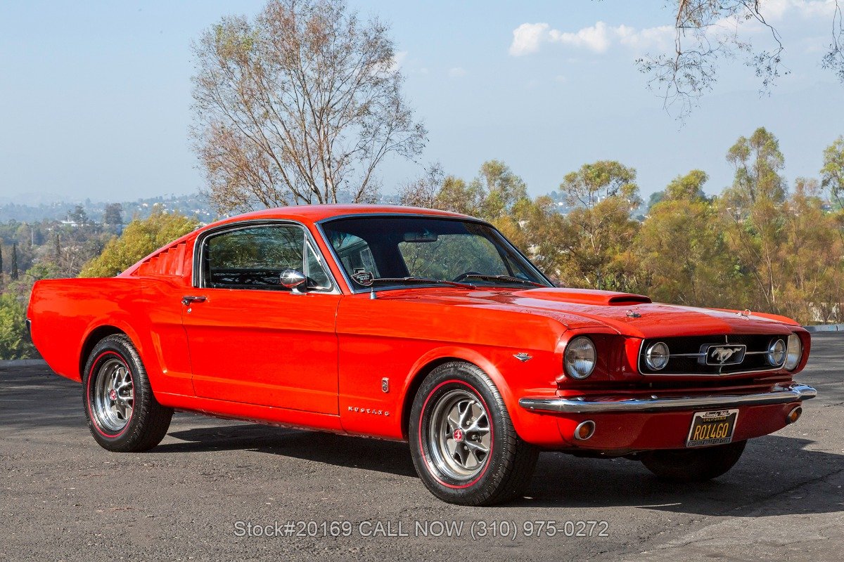 1965 Ford Mustang - A-Code Fastback, foto 1