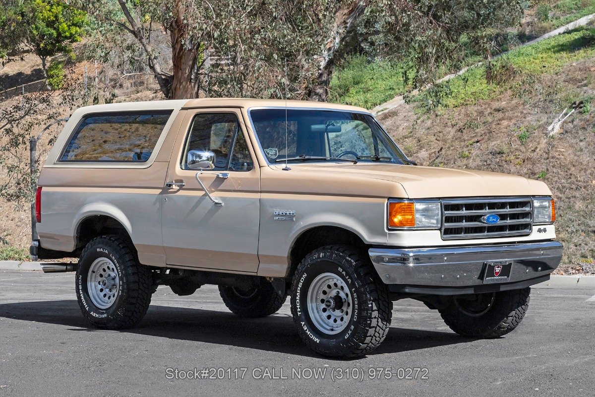 1990 Ford Bronco - Custom 4X4, foto 2
