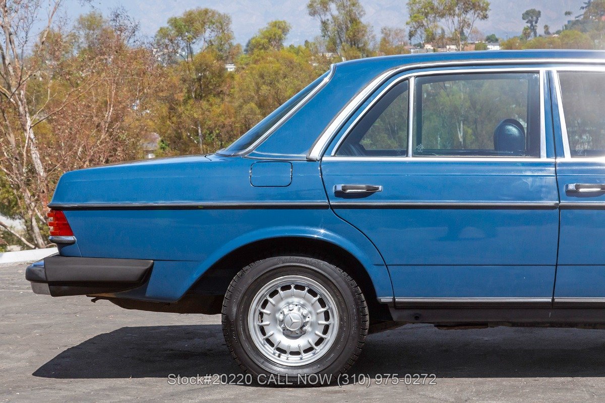 1982 Mercedes-Benz E-Class - Turbodiesel Sedan, foto 11