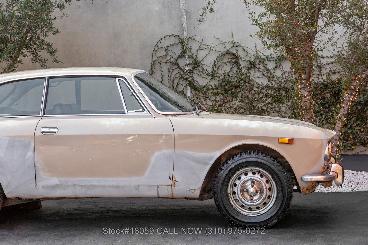 1974 Alfa Romeo GTV, foto 10