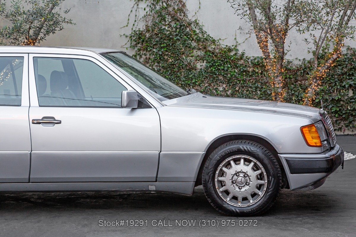 1992 Mercedes-Benz E-Class, foto 10