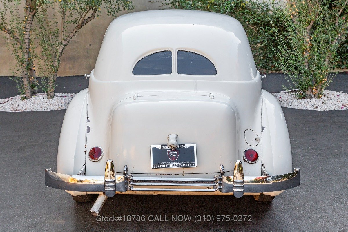 1937 Cord 812 - Beverly Sedan, foto 6