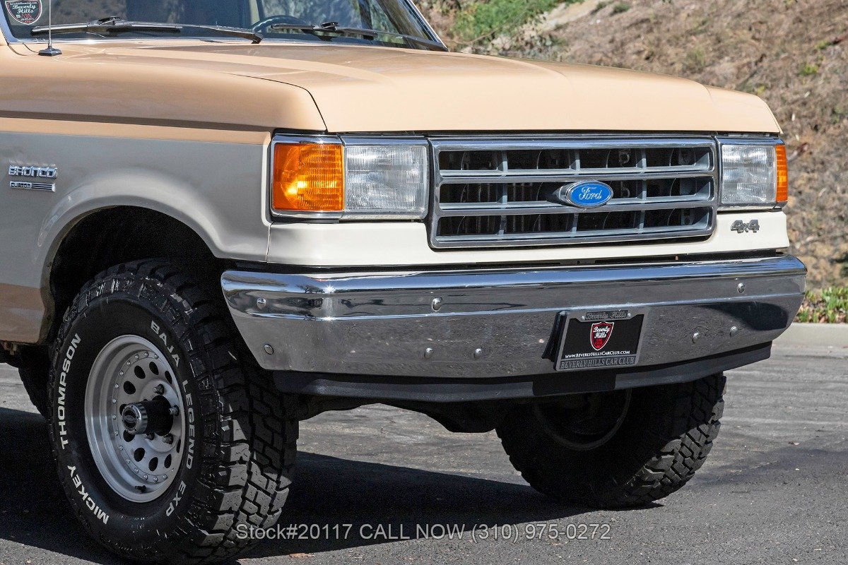 1990 Ford Bronco - Custom 4X4, foto 3