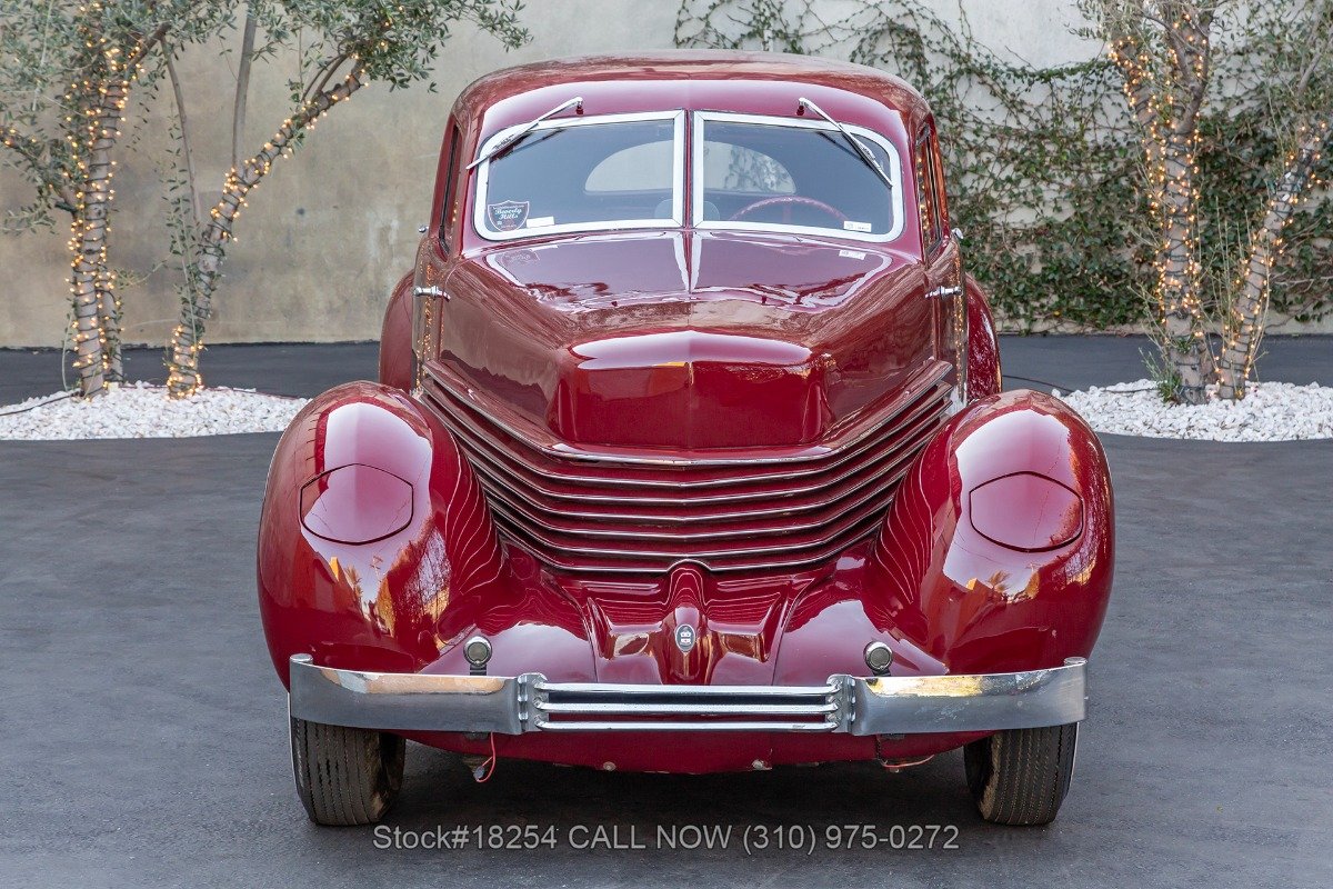 1936 Cord 810 - Westchester Sedan, foto 3