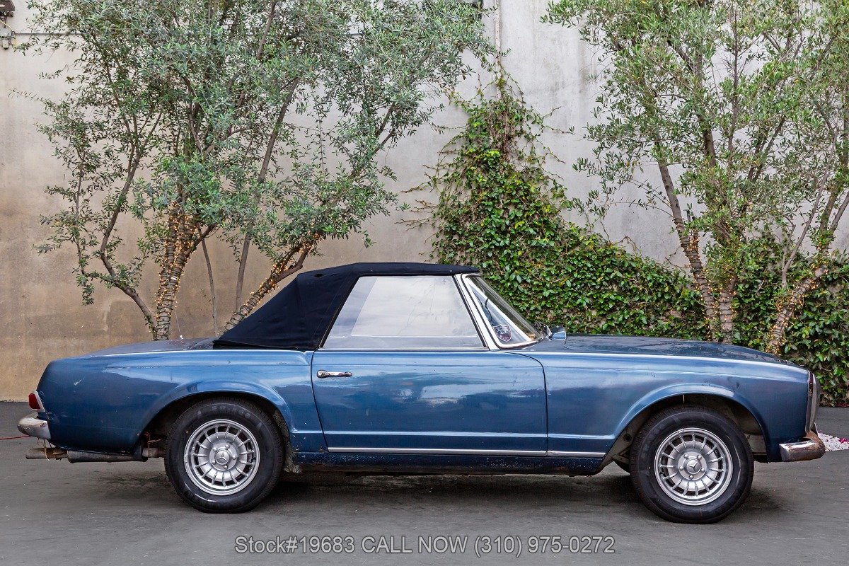 1967 Mercedes-Benz SL Pagode - 4-Speed With 2 Tops, foto 10