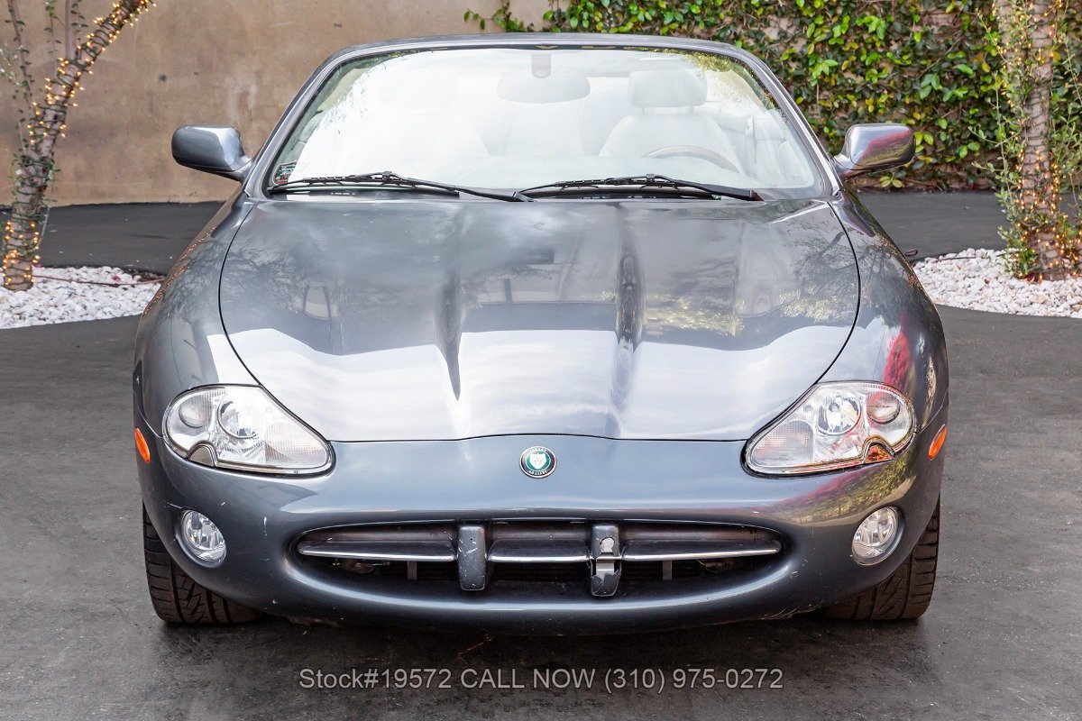 2001 Jaguar XK8 - Convertible, foto 2