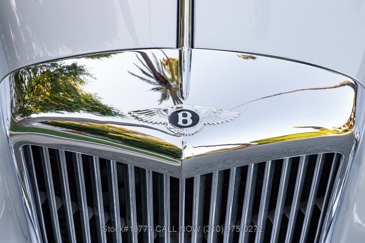1960 Bentley S2 - Saloon Left-Hand-Drive by James Young, foto 4