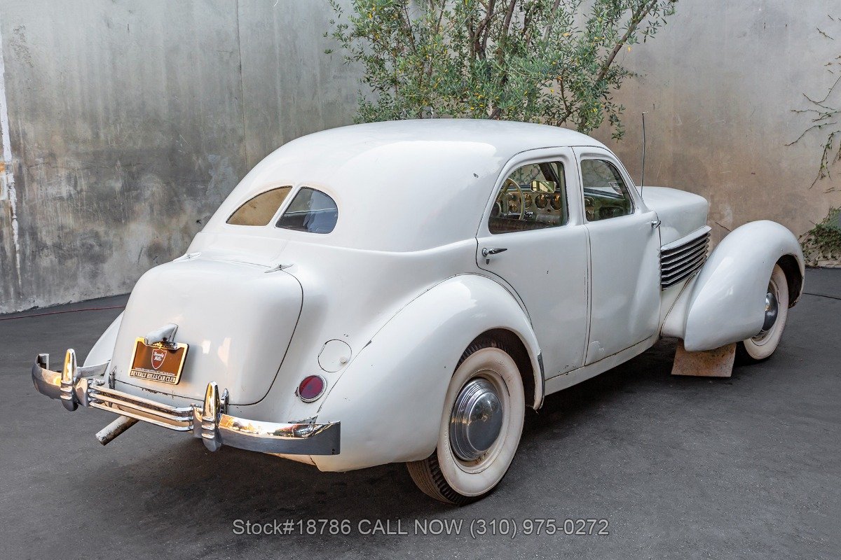 1937 Cord 812 - Beverly Sedan, foto 5