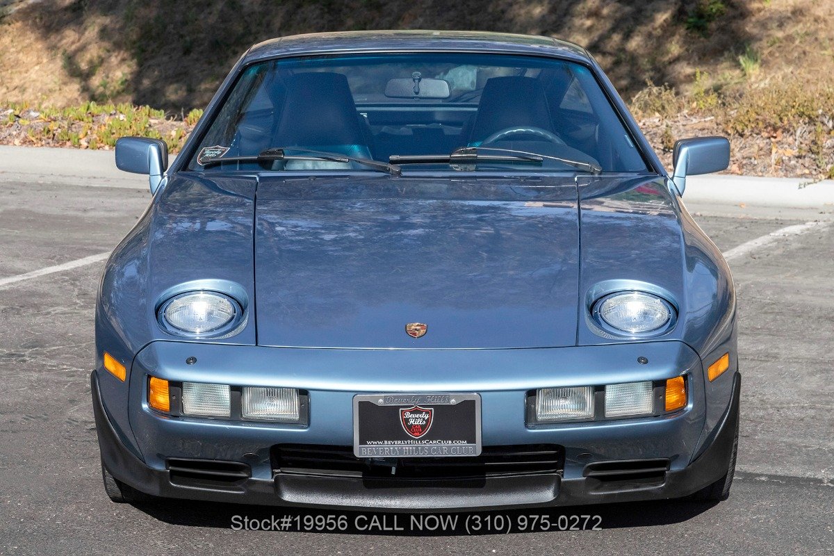 1986 Porsche 928, foto 2