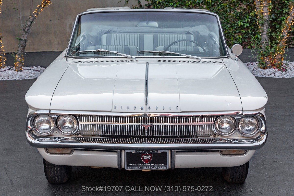 1962 Oldsmobile F-85 - Cutlass Convertible, foto 2