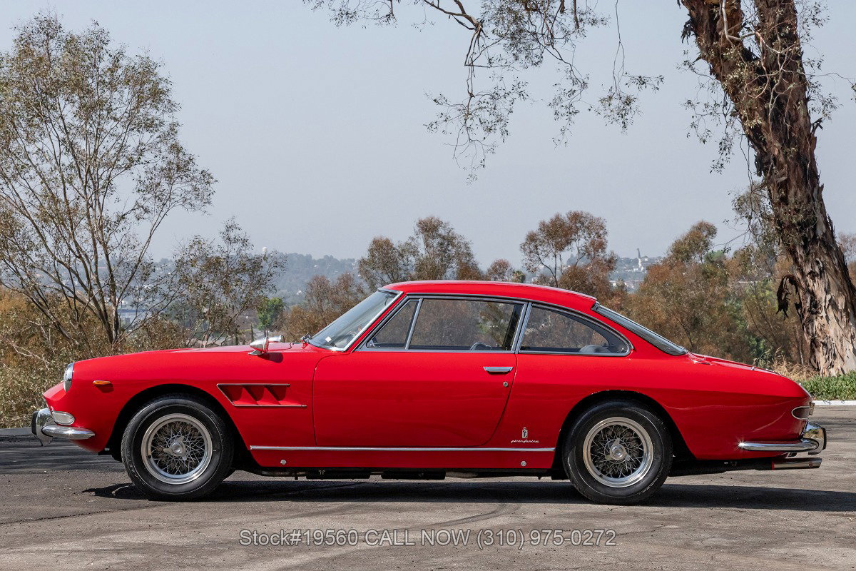 1966 Ferrari 330 - GT 2+2 Series II 5-Speed, foto 11