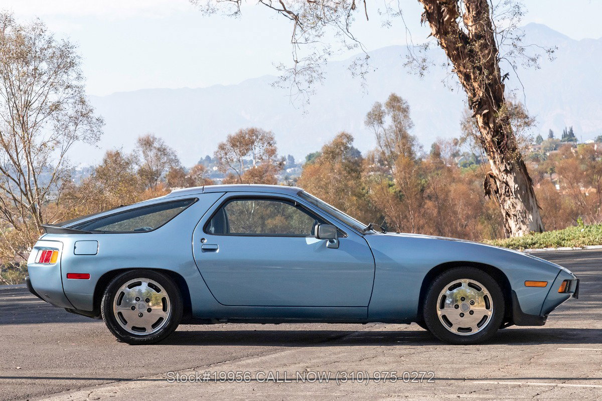 1986 Porsche 928, foto 6