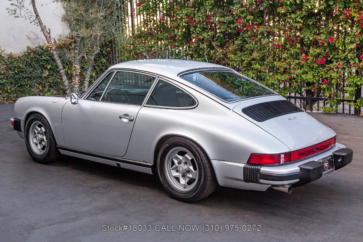 1975 Porsche 911 "G" - Sunroof Delete Coupe Silver Anniversary Edition, foto 7
