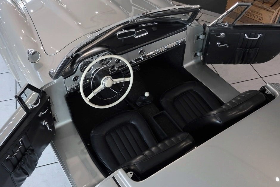 1995 Gullwing Cars Toni Ostermeier - Tony Ostermeier 300 Gullwing SL Design Roadster mit Flügeltüren Hardtop, foto 10