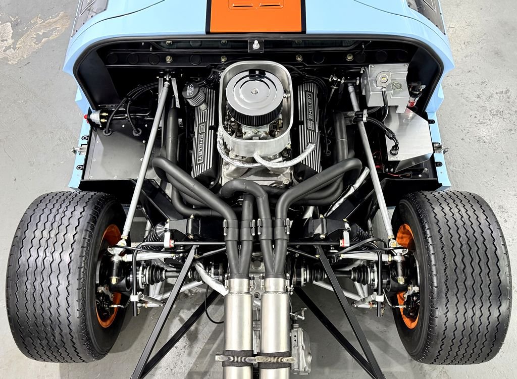 1966 Superformance GT 40 - 1966 GT40 MKI 7.0 Liter V8 by Superformance / Safir – Historic FIA Passport, foto 3