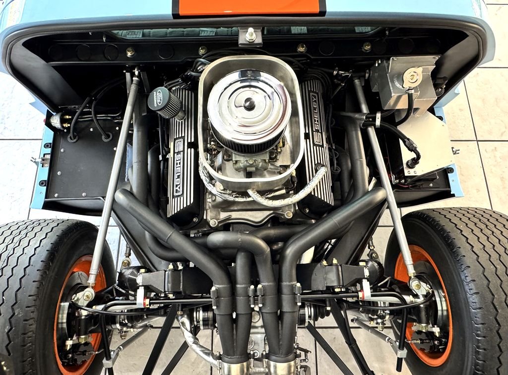 1966 Superformance GT 40 - 1966 GT40 MKI 7.0 Liter V8 by Superformance / Safir – Historic FIA Passport, foto 7