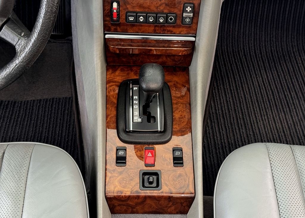 1985 Mercedes-Benz SL - Mercedes SL 500 Roadster 62887 Km Klima Leder R107 2+2 Sitzer, foto 9