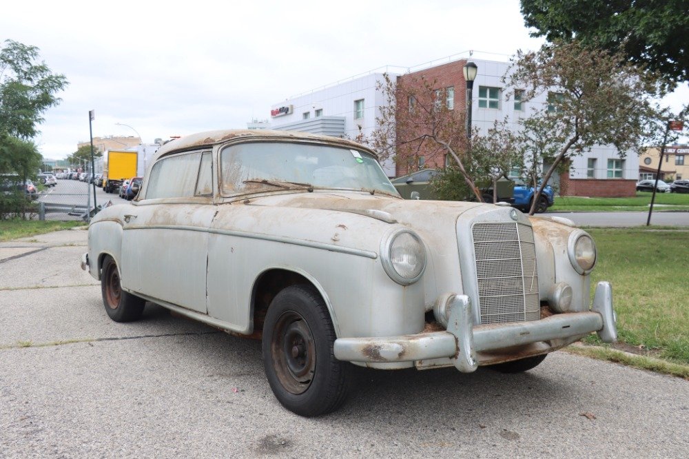 1958 Mercedes-Benz Ponton, foto 1