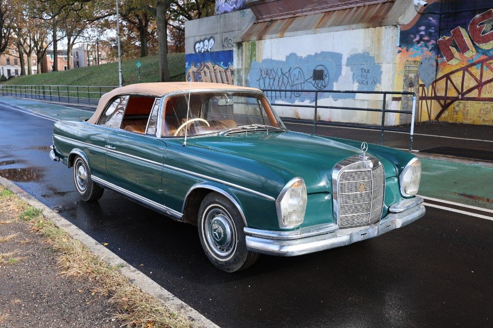 1965 Mercedes-Benz S-Class W111/112, foto 1