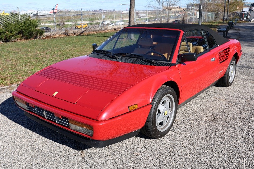 1986 Ferrari Mondial, foto 2