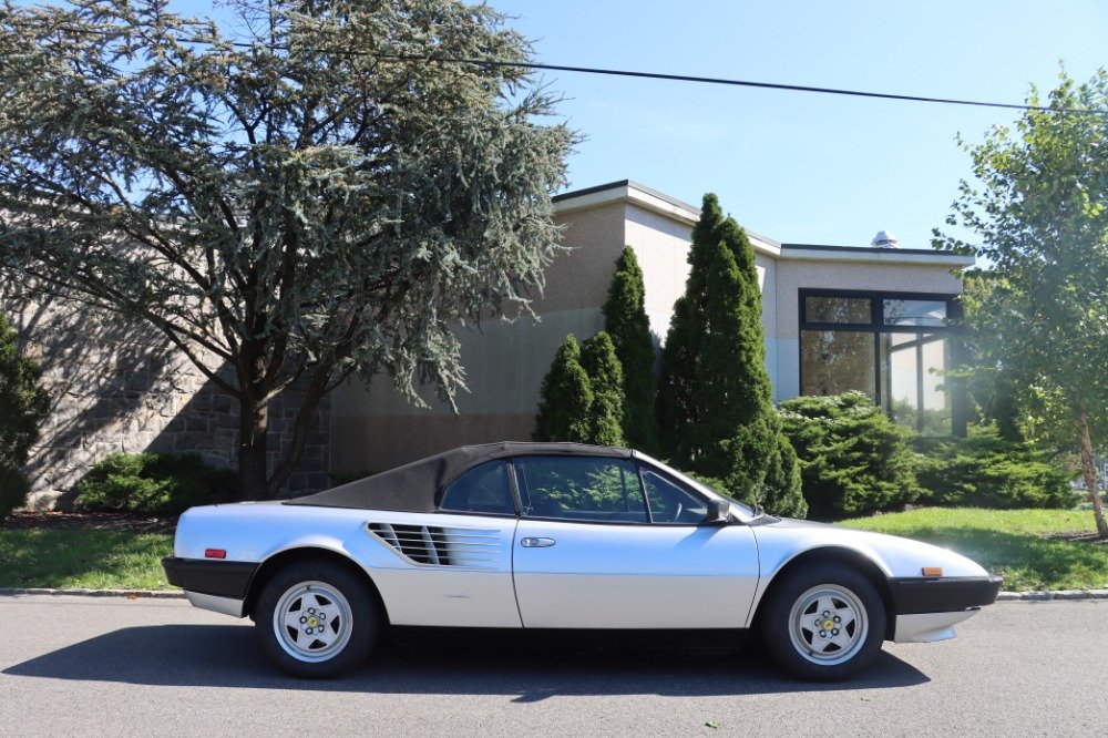 1985 Ferrari Mondial, foto 3