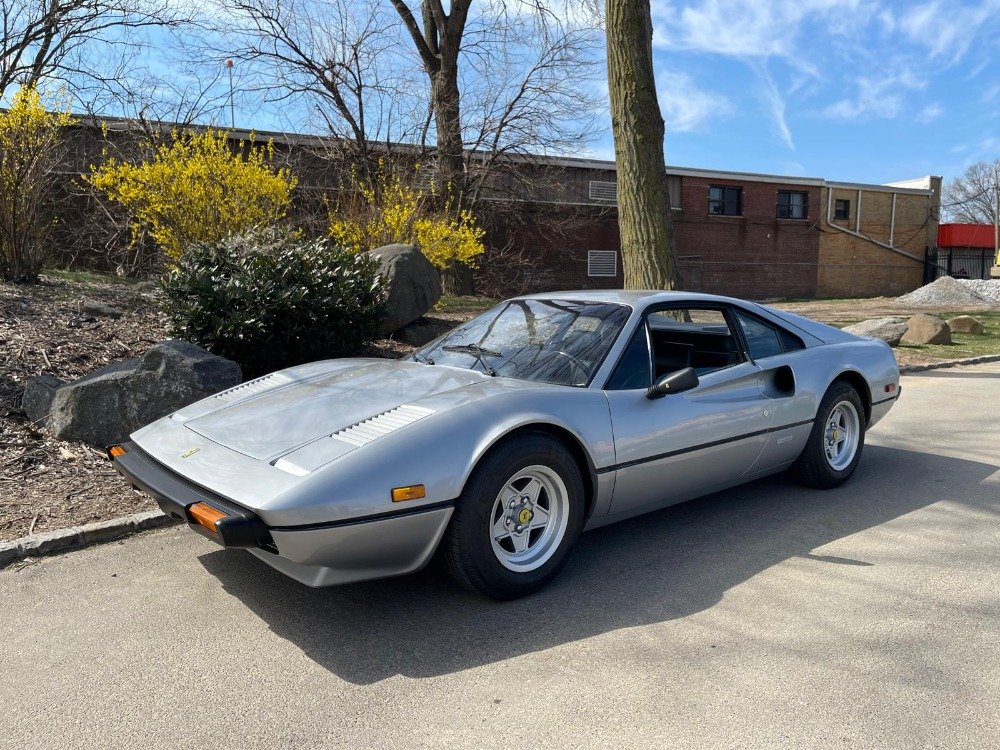 1977 Ferrari 308, foto 1