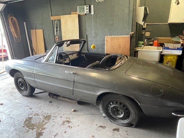 1967 Alfa Romeo Duetto - Boat-Tail Spider, foto 2