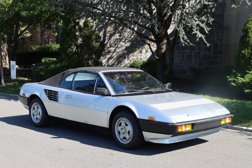 1985 Ferrari Mondial, foto 1