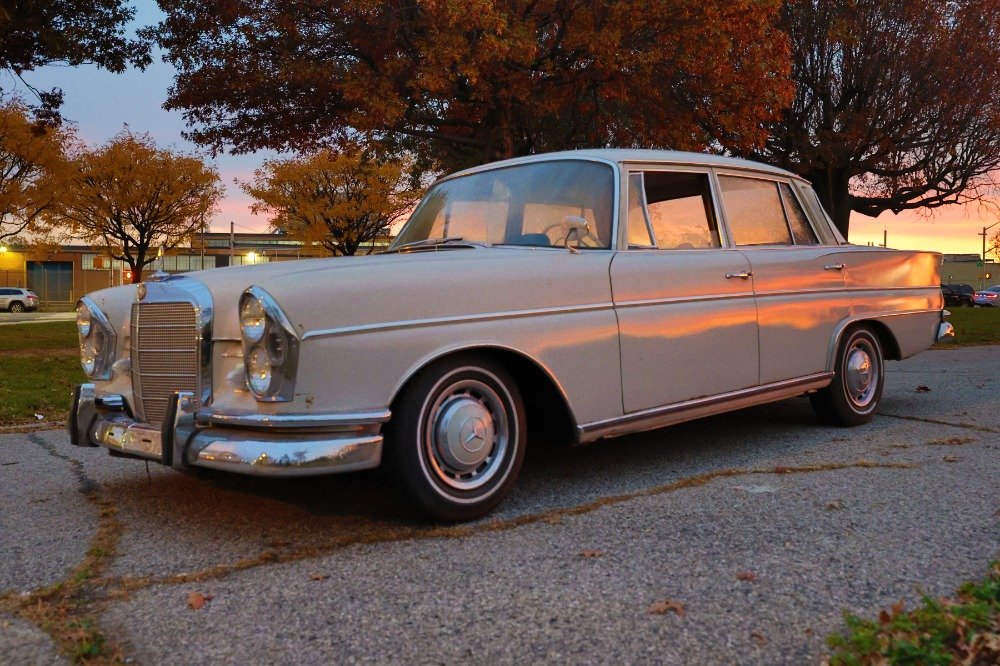 1962 Mercedes-Benz S-Class Heckflosse, foto 2