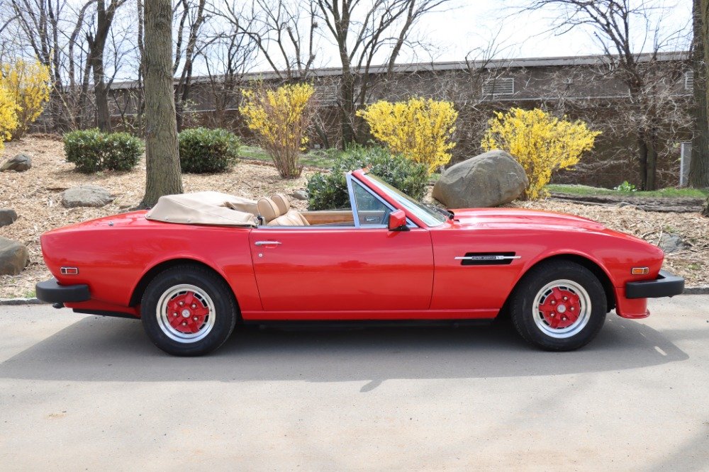 1979 Aston Martin V8, foto 3