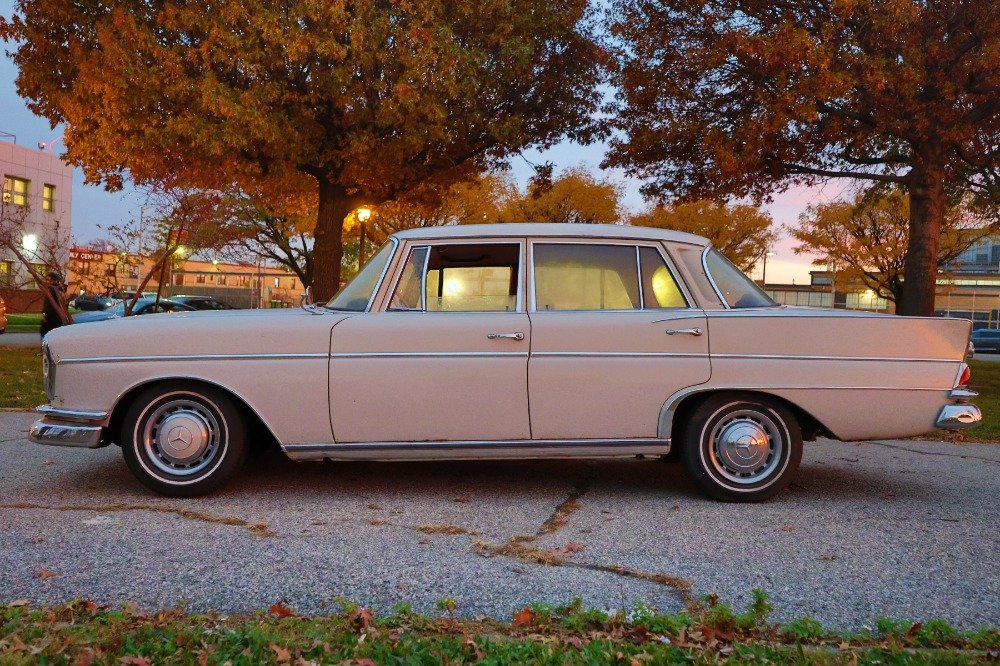 1962 Mercedes-Benz S-Class Heckflosse, foto 4