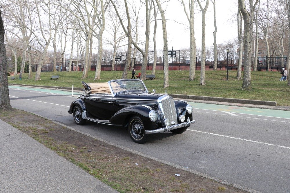 1951 Mercedes-Benz 220, foto 3