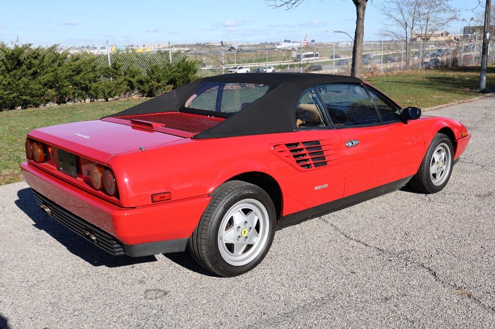 1986 Ferrari Mondial, foto 7