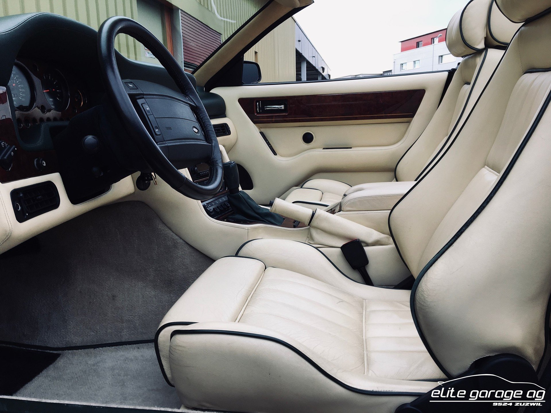 1994 Aston Martin Virage - Virage Volante, foto 12