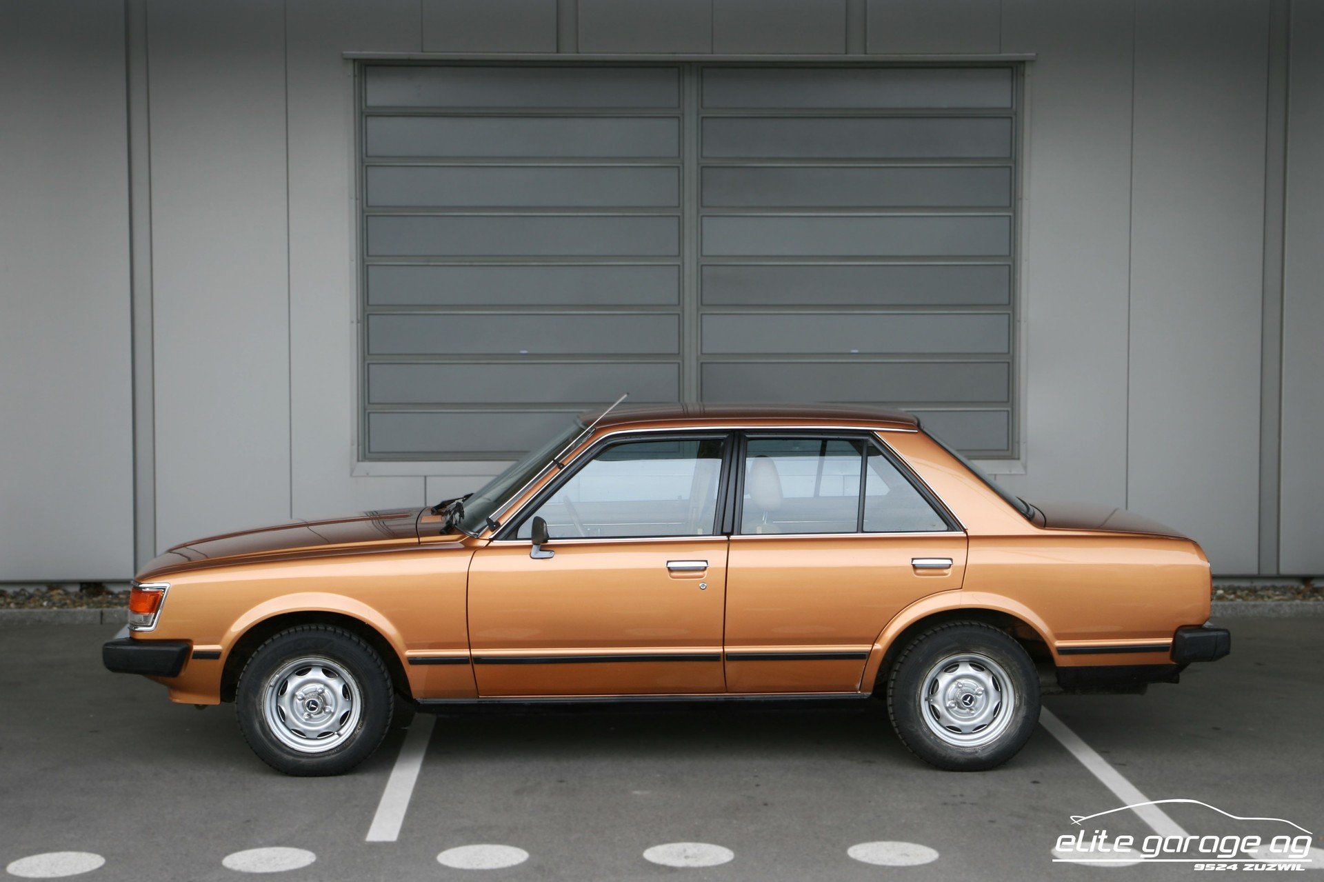 1980 Toyota Carina - Carina 1600 DL, foto 2