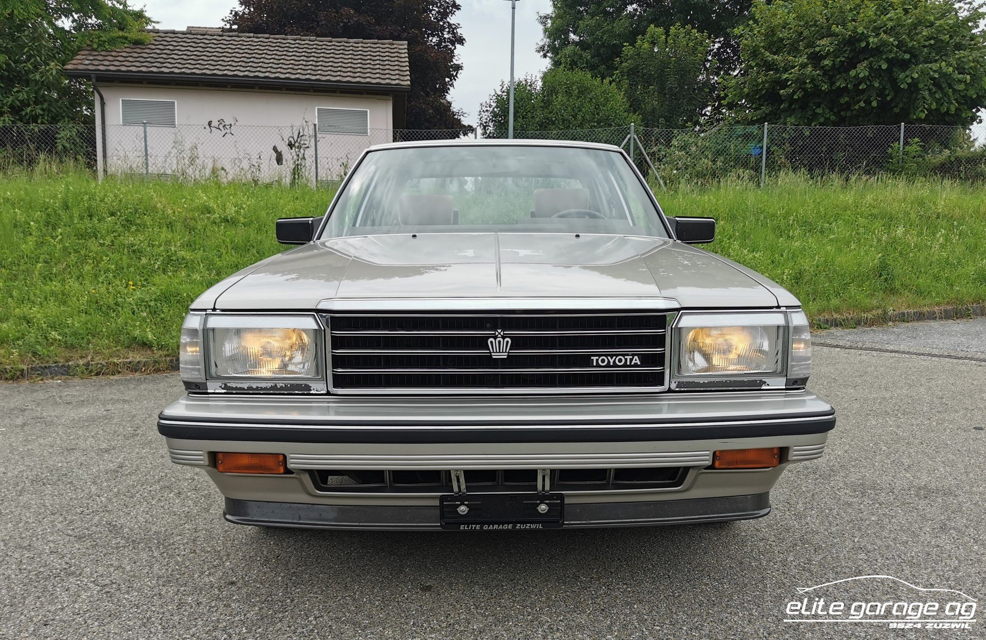 1984 Toyota Crown - Crown 2800i Super Saloon, foto 2