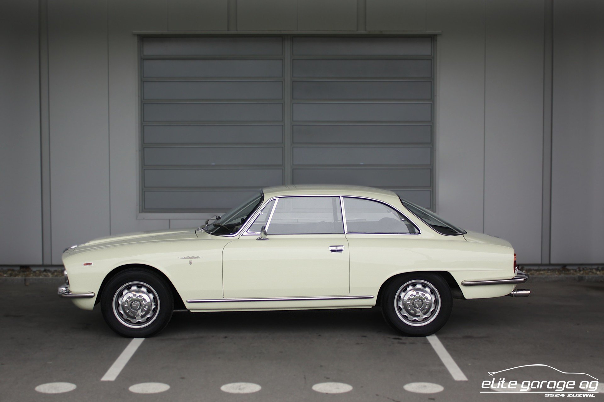1966 Alfa Romeo 2600 - 2600 Sprint VETERANENGEPRÜFT, foto 2