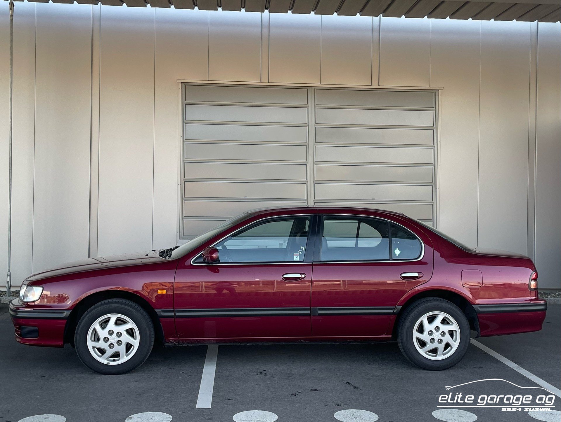 1997 Nissan Maxima - Maxima 3.0 V6 SE A, foto 2