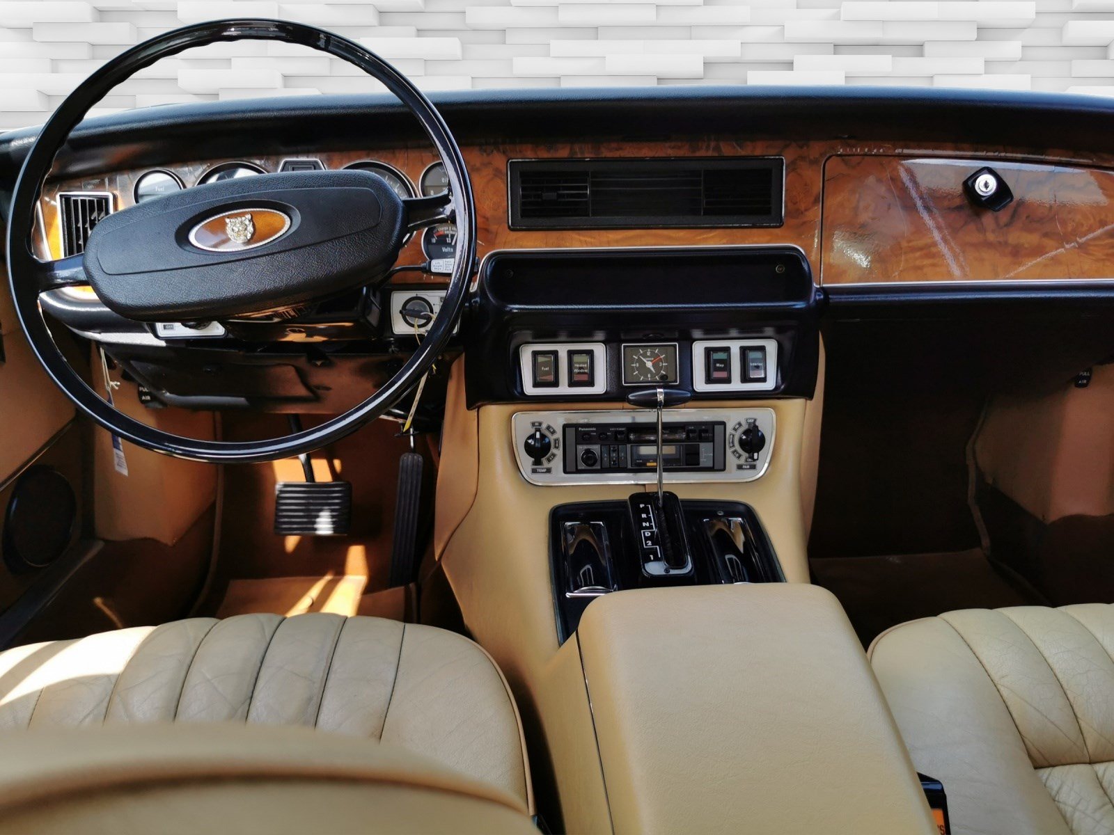 1975 Jaguar XJ12 - XJ12 5.3 Sovereign, foto 11