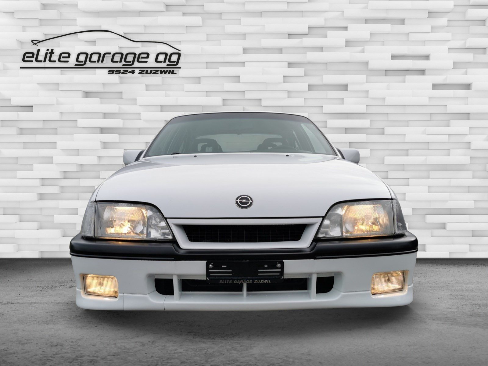 1990 Opel Omega - Omega 3.0i 24V, foto 2