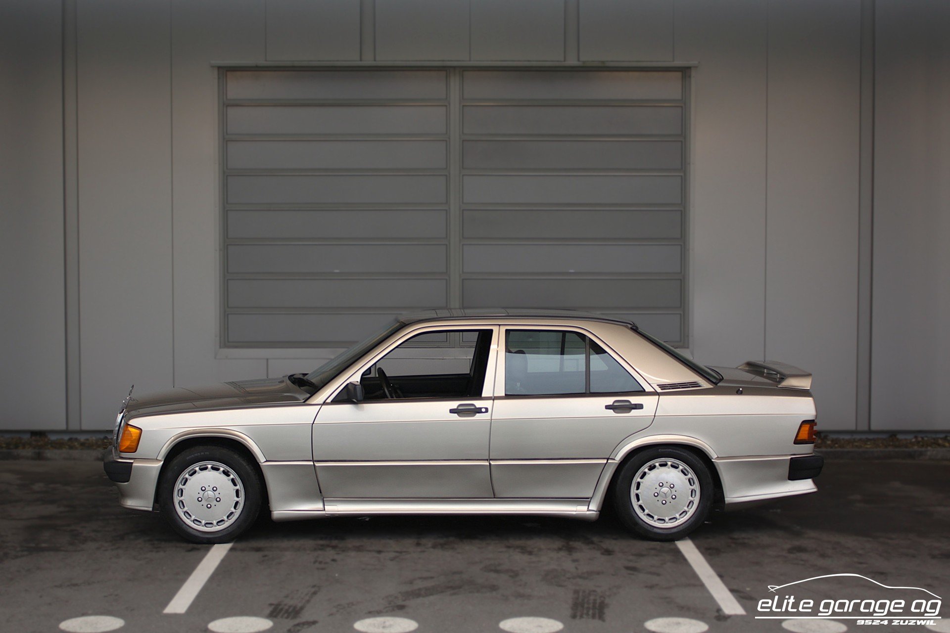 1989 Mercedes-Benz 190 - 190 E 2.5-16 VETERANENGEPRÜFT, foto 2