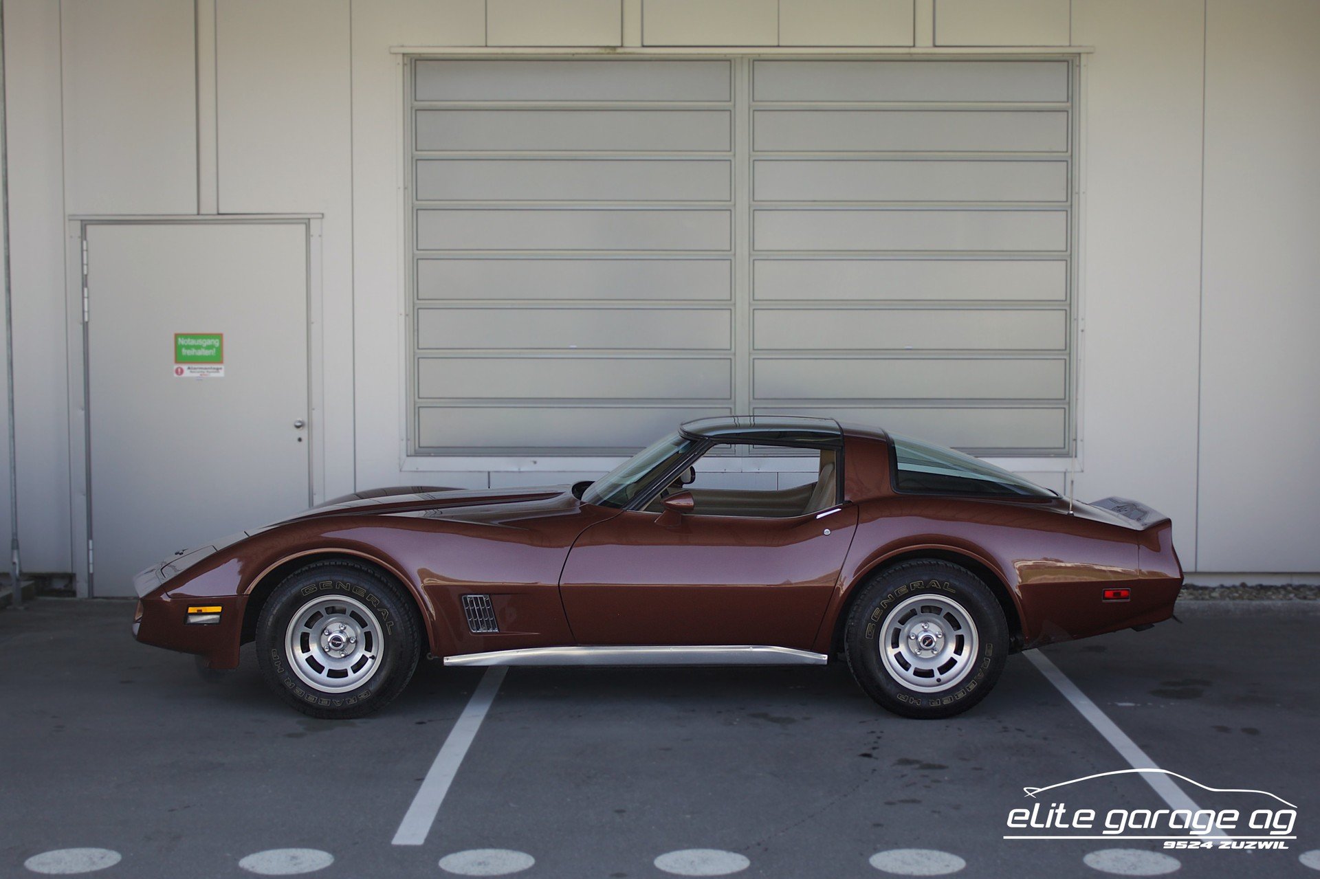 1981 Chevrolet Corvette - Corvette C3 5.7 Handschalter VETERANENGEPRÜFT, foto 2