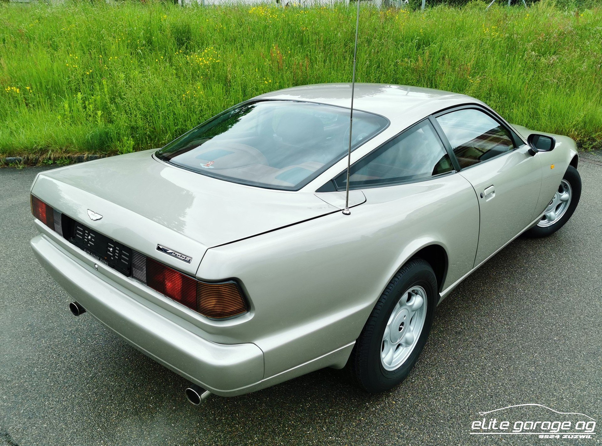 1990 Aston Martin Virage - Virage Saloon, foto 6