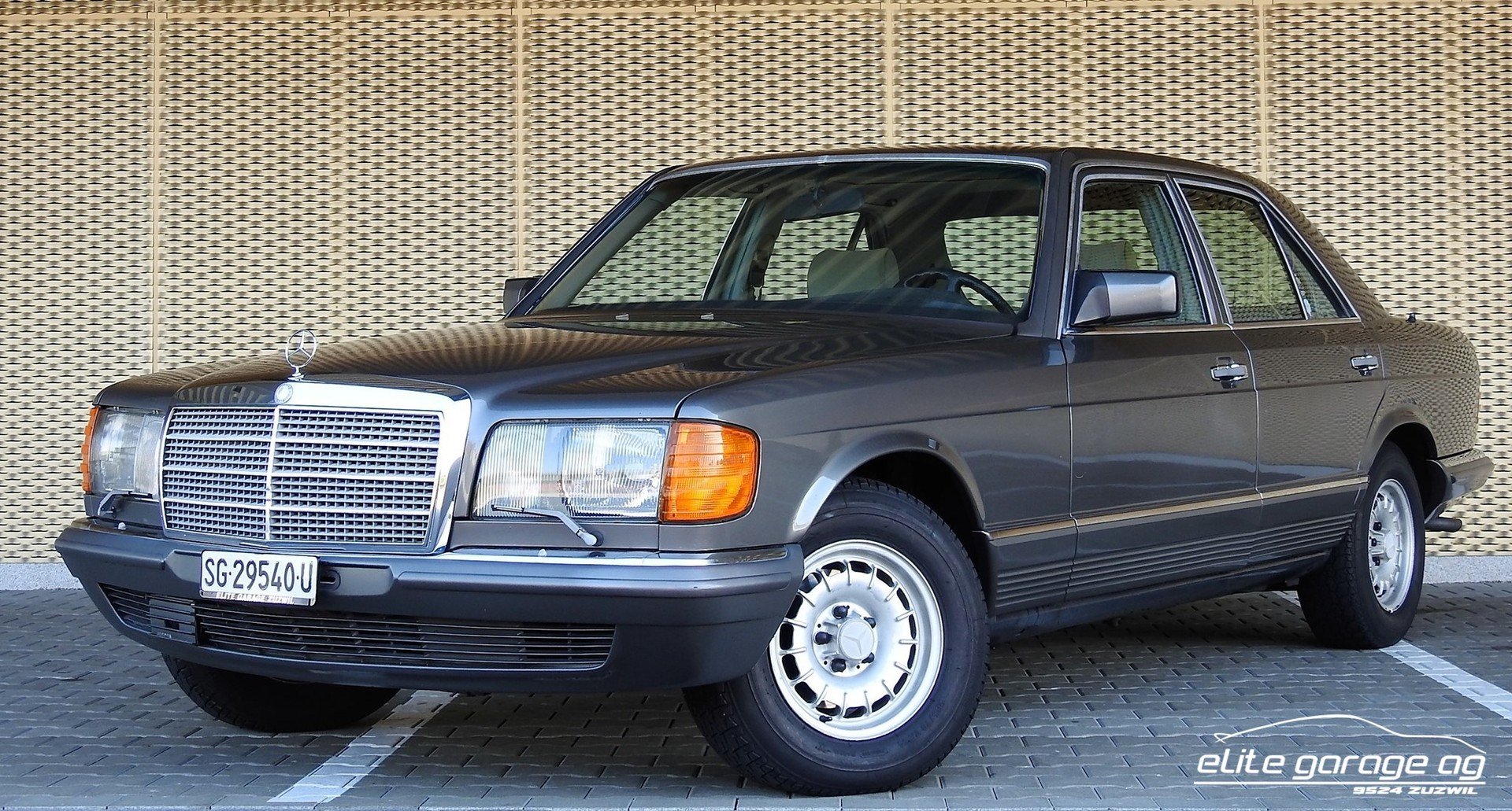 1982 Mercedes-Benz SL - 380 SE, foto 1